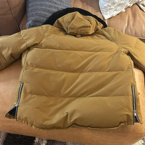 Moose Knuckles Men’s coat